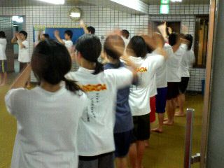 hswimming-2007-02-20T19_59_06-1.jpg