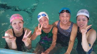 hswimming-2010-12-05T17_07_25-1.jpg