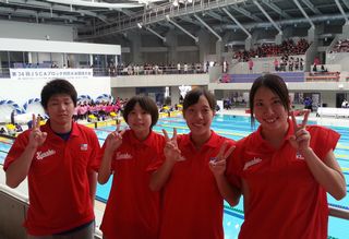 hswimming-2013-10-06T19-27-48-2.jpg